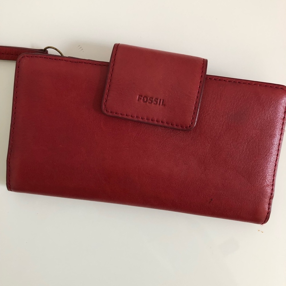 Fossil wallet